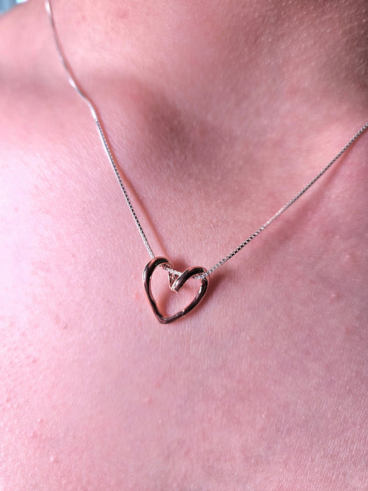 Collar corazón rosa